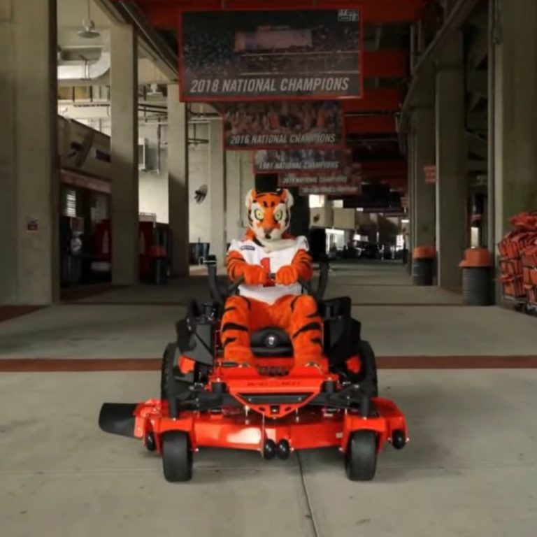 Stranger Games: A Fun Fans Season Finale